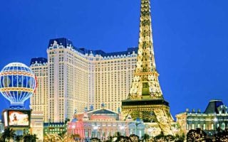 Les casinos de Las Vegas pourraient attendre jusqu’en 2024 pour retrouver un fonctionnement normal
