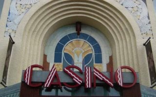 Casino de Saint-Aubin-sur-Mer