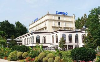 La fermeture du casino de Divonne-les-Bains entraîne des difficultés économiques au sein de la commune